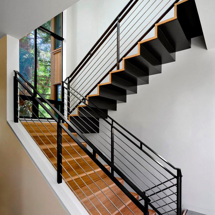 escalera de hierro moderna